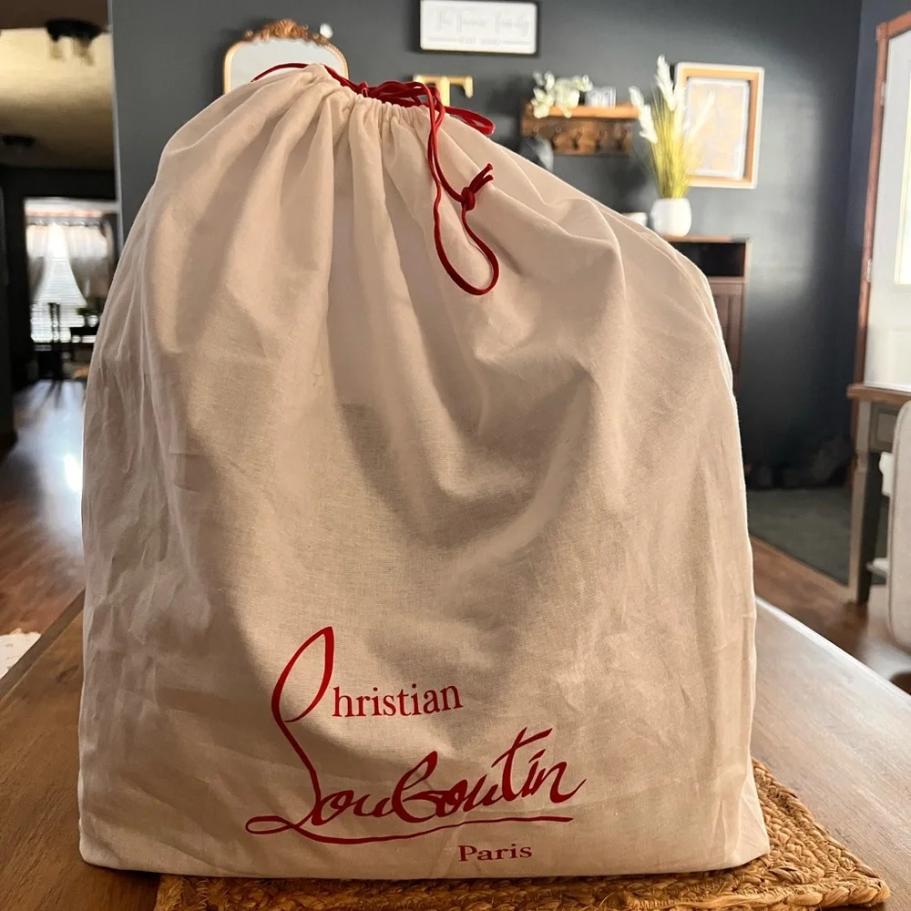 Christian Louboutin Caba Rock Patent Birdy Tote - Picture 3 of 14